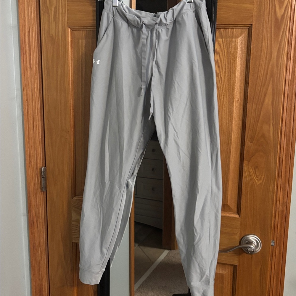 Under Armour Light Gray Jogger Athletic Pants